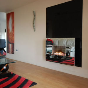 gas fireplace / contemporary / open hearth / built-in