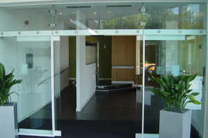 entry door / sliding / glass / automatic