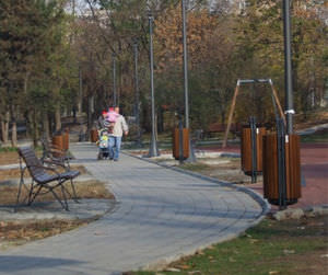 public trash can / wooden / contemporary
