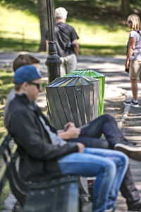 public trash can / aluminum / recycling / contemporary
