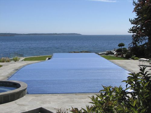 automatic slatted pool cover HYDRALUX Aquamatic Cover Systems, Inc.,