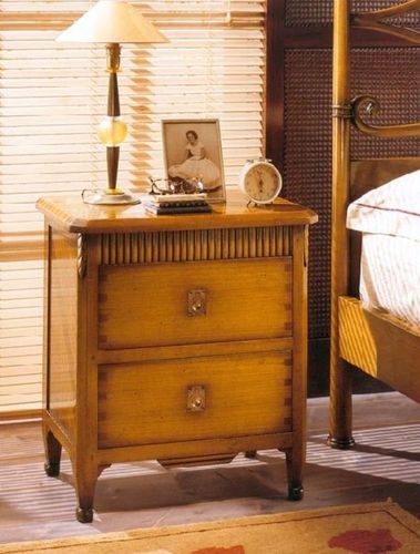classic style bed-side table N50 PREGNO