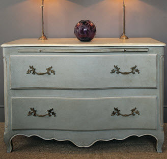 classic style chest of drawers JULIAN CHICHESTER