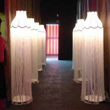 contemporary fabric floor lamp FRANJE by Marcel Reulen DARK AT NIGHT NV
