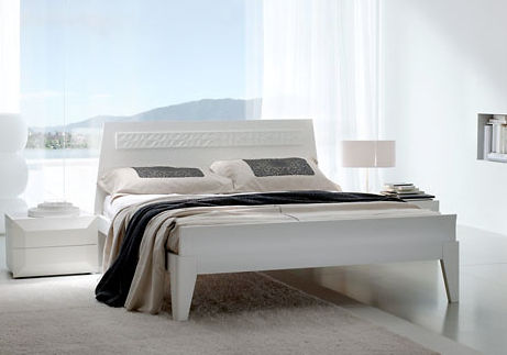contemporary lacquered double bed THINK f