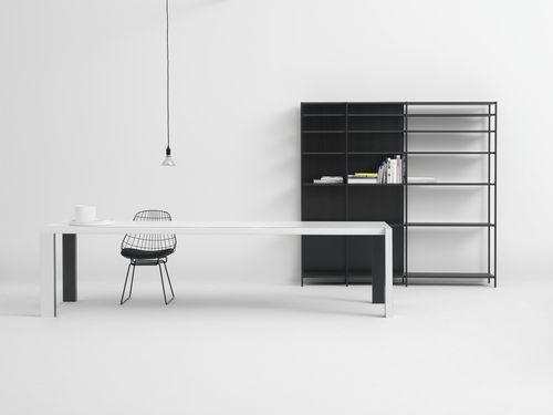 contemporary lacquered shelf  MATRIX by Shigeru Uchida  pastoe