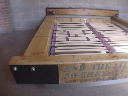 design double bed THE BUILDER BED - humble design ICI ET LA