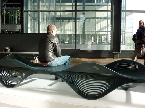 design public bench in metal MUSCLE by  Outdoorz Gallery