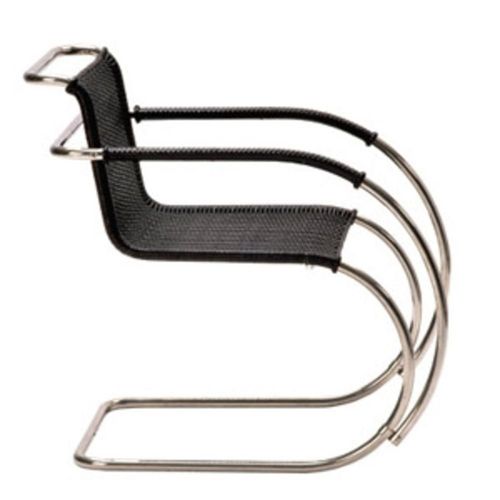 design sled base chair by Ludwig Mies Van Der Rohe (Bauhaus) D 42 Tecta