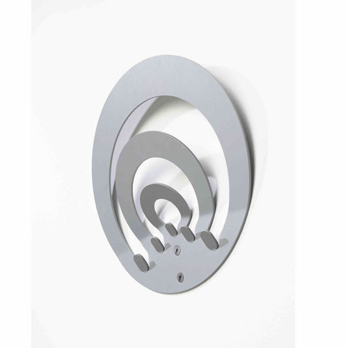 design wall mounted coat rack CIRCUS by Roderick Vos van Esch bv