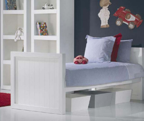 kids bed (unisex) AMBIENTE COCHE ROJO Babyroom