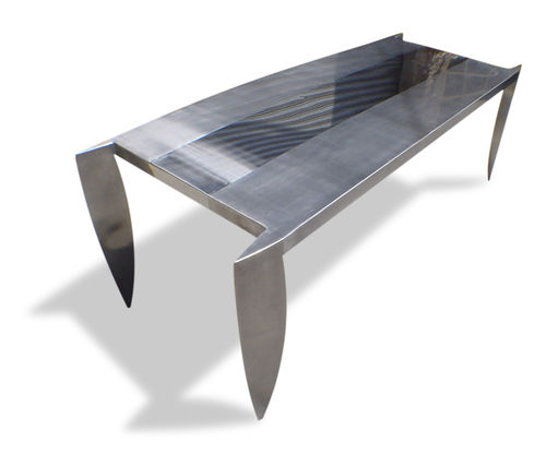 original design table DAGGER ICI ET LA