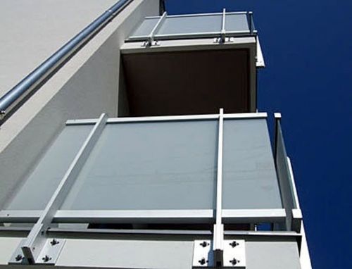 railing with glass panels LA PESCHIERA ALUSCALAE