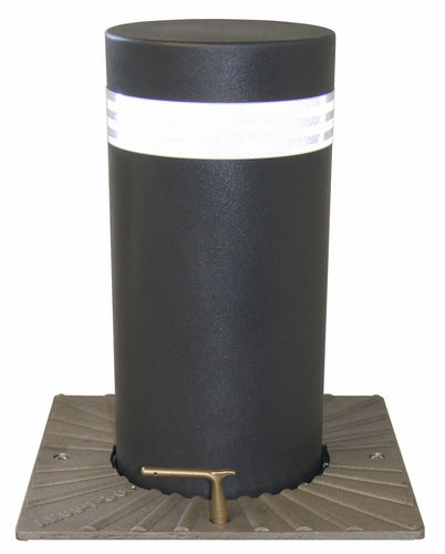 semi-automatic retractable bollard CYLINDRE ACIER AMCO