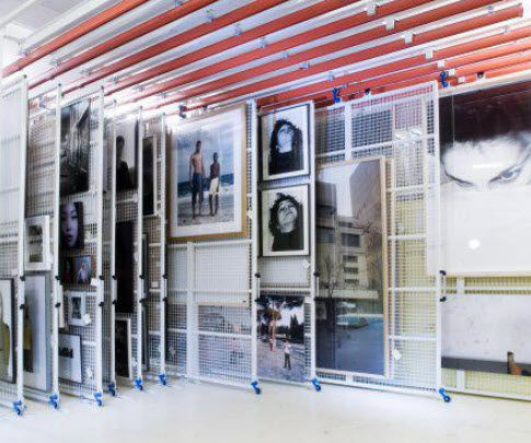 shop shelving Bruynzeel