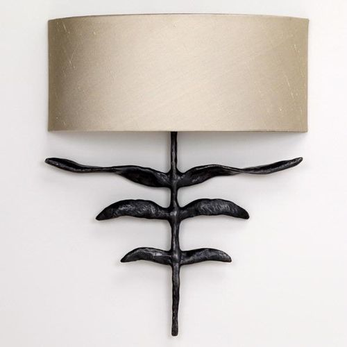 traditional wall light (bronze) INTERIOR : PHOENIX VAUGHAN