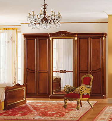 traditional wooden wardrobe CAPRI  Homes