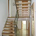 half-turn staircase / lateral stringer / metal frame / wooden steps - FYN INOX VVV