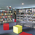 public buildings pouf - MONÂNE by Greutmann Bolzern