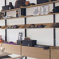 wall-mounted shelf / contemporary / glass / wood - VISTA