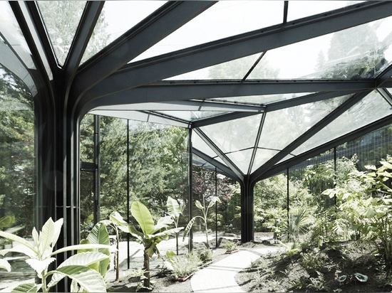 Idas Greenhouse Botanical Garden Grueningen Is A Parametrically