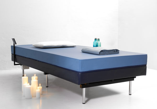 Cama de massagem jatos de água da linha comercial AKVA WELLNESS