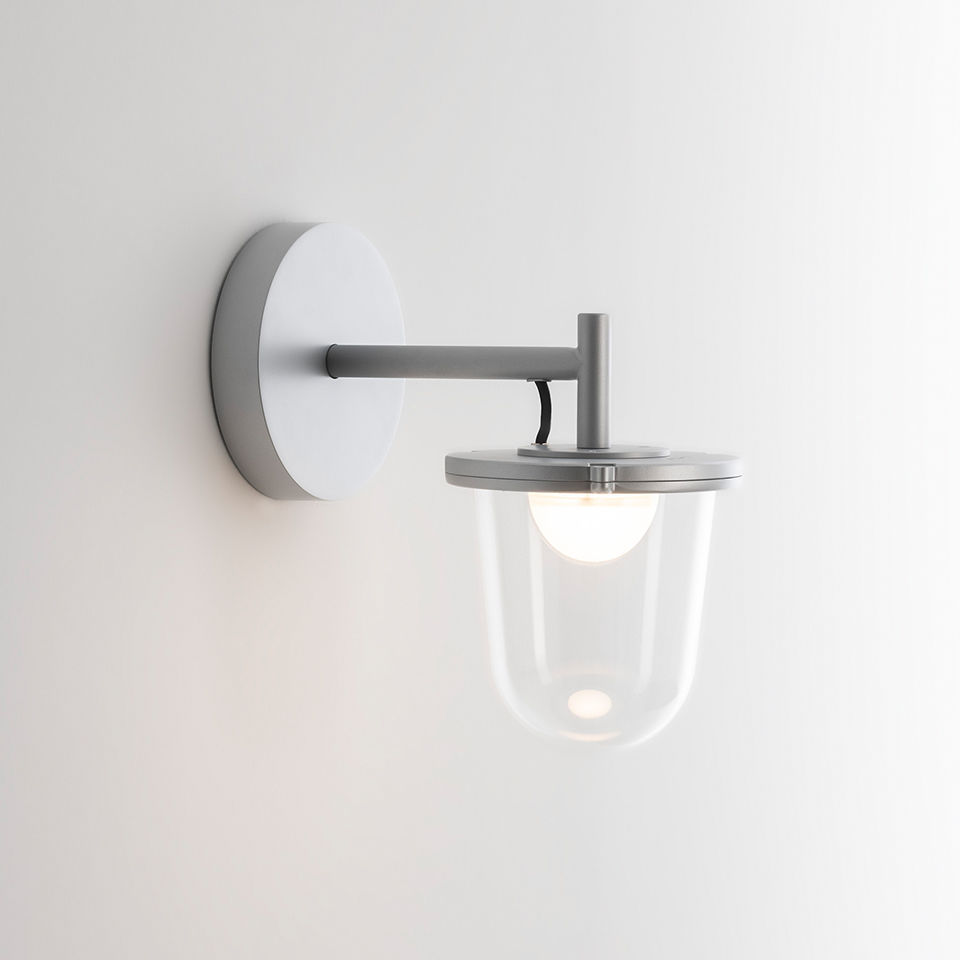 Arandela contemporânea Tolomeo Artemide para ambiente externo