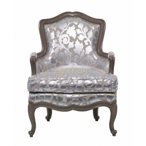 poltrona de estilo Luís XV / em madeira / em tecido / Bergère