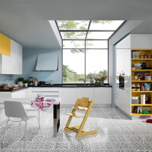 cozinha contemporânea / em laminado / lacada / com brilho