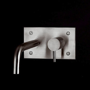 wall-mounted-mixer-tap
