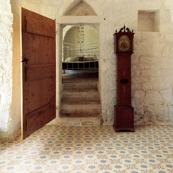 Living Room Tile Wall Floor Marble Dust Cube Banes