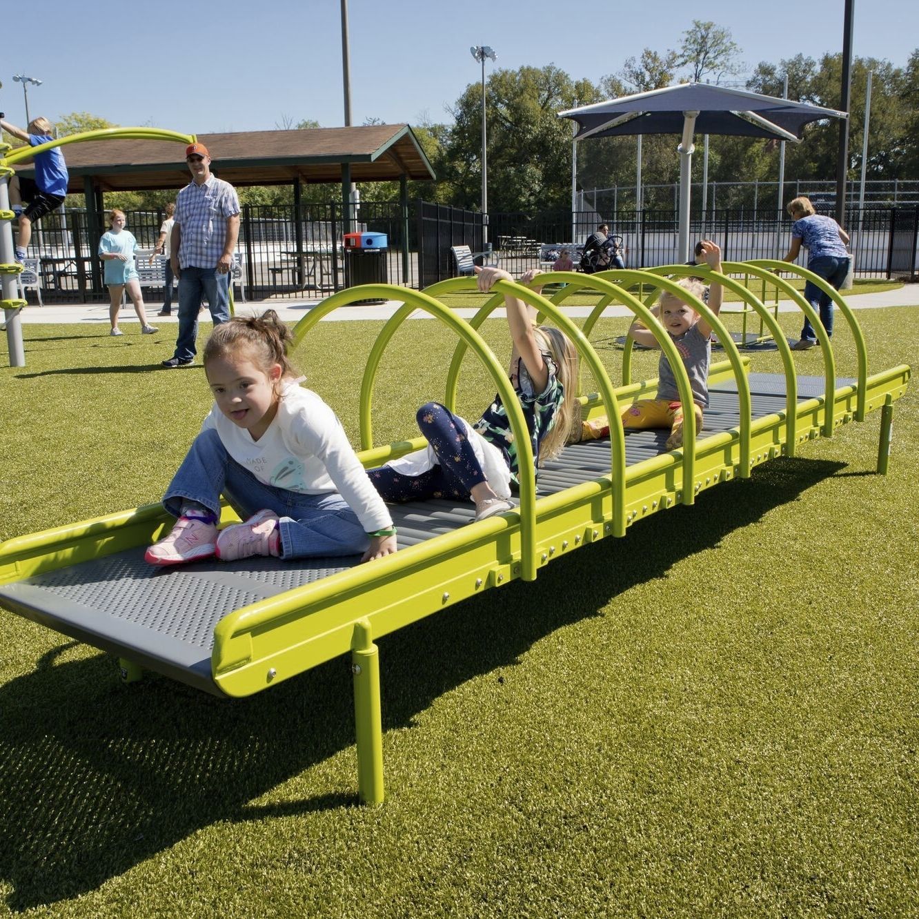 Playground play structure Roller Table™ Design 3295 LANDSCAPE