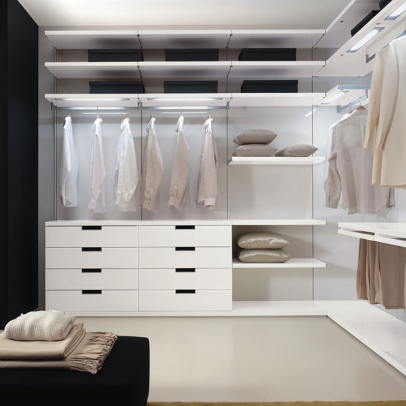 Contemporary Walk In Wardrobe Lacquered Wood With Built In