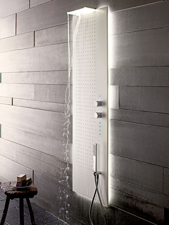 Thermostatic Shower Column With Hand Shower With Led