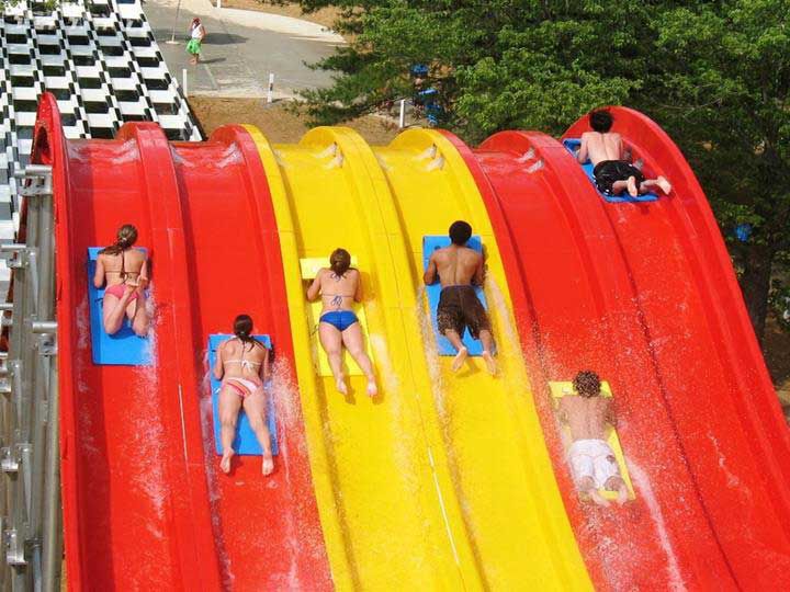 Upright slide UPHILL Arihant Industrial Corporation Limited for water park / multiple