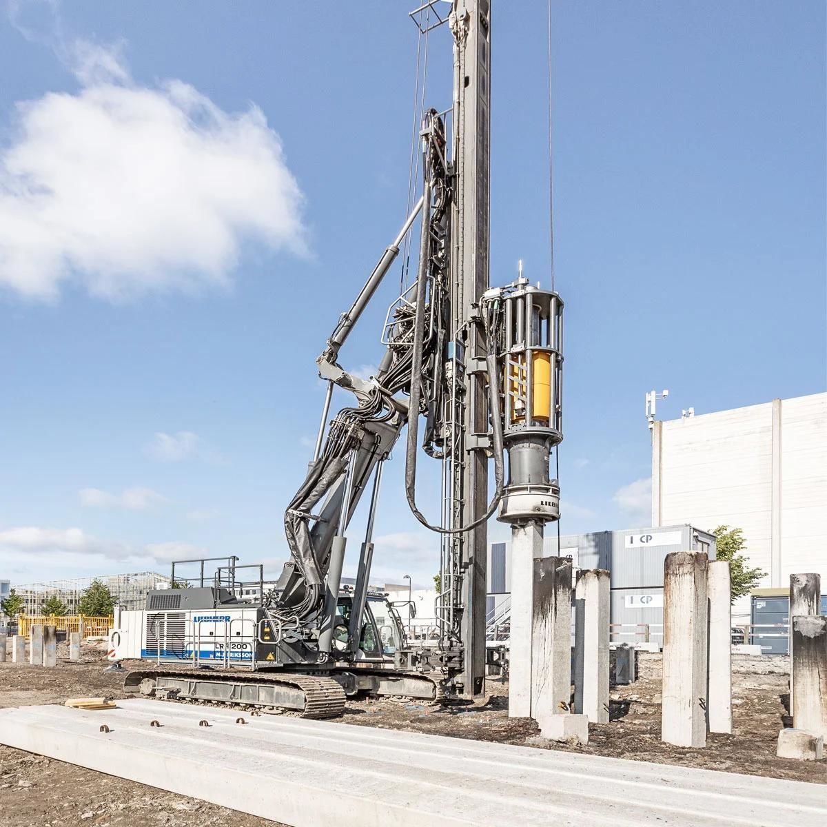 Deisel Engine Boring Rig Diesel engine drilling rig - LRH 200 - Liebherr - rotary / down-the ...