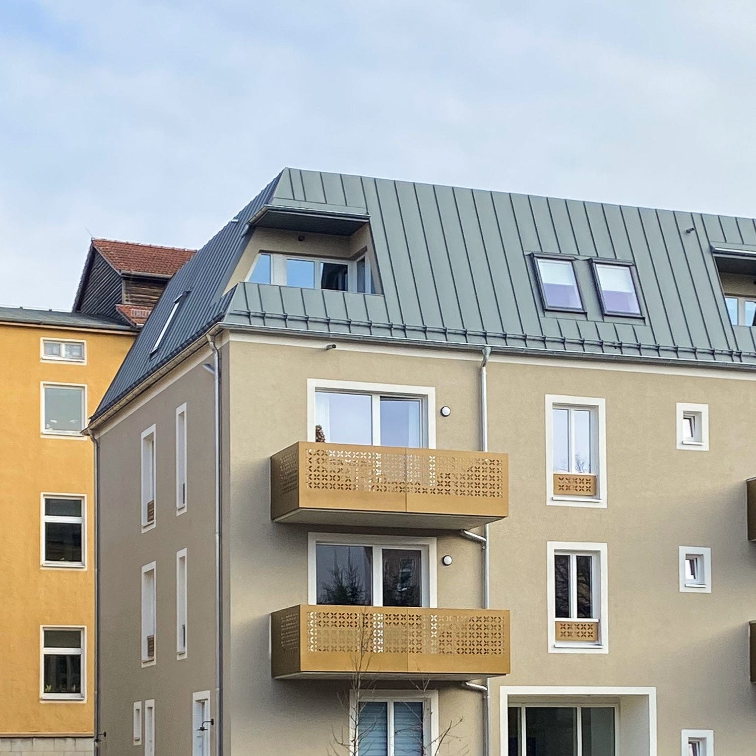 HPL railing - CELLON - BV Apolda - Bruag Design Factory AG - with ...