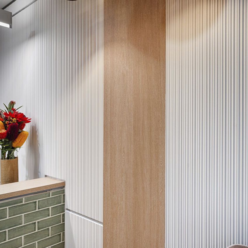 Wallmounted decorative panel CORRUGATED STONINI for interior