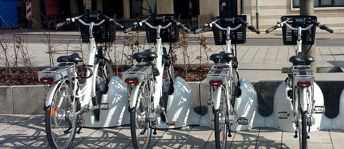 automatic charging bike