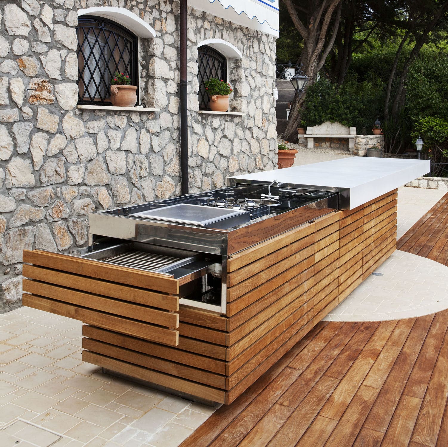 Contemporary kitchen Summertime Laboratorio Mattoni teak / steel