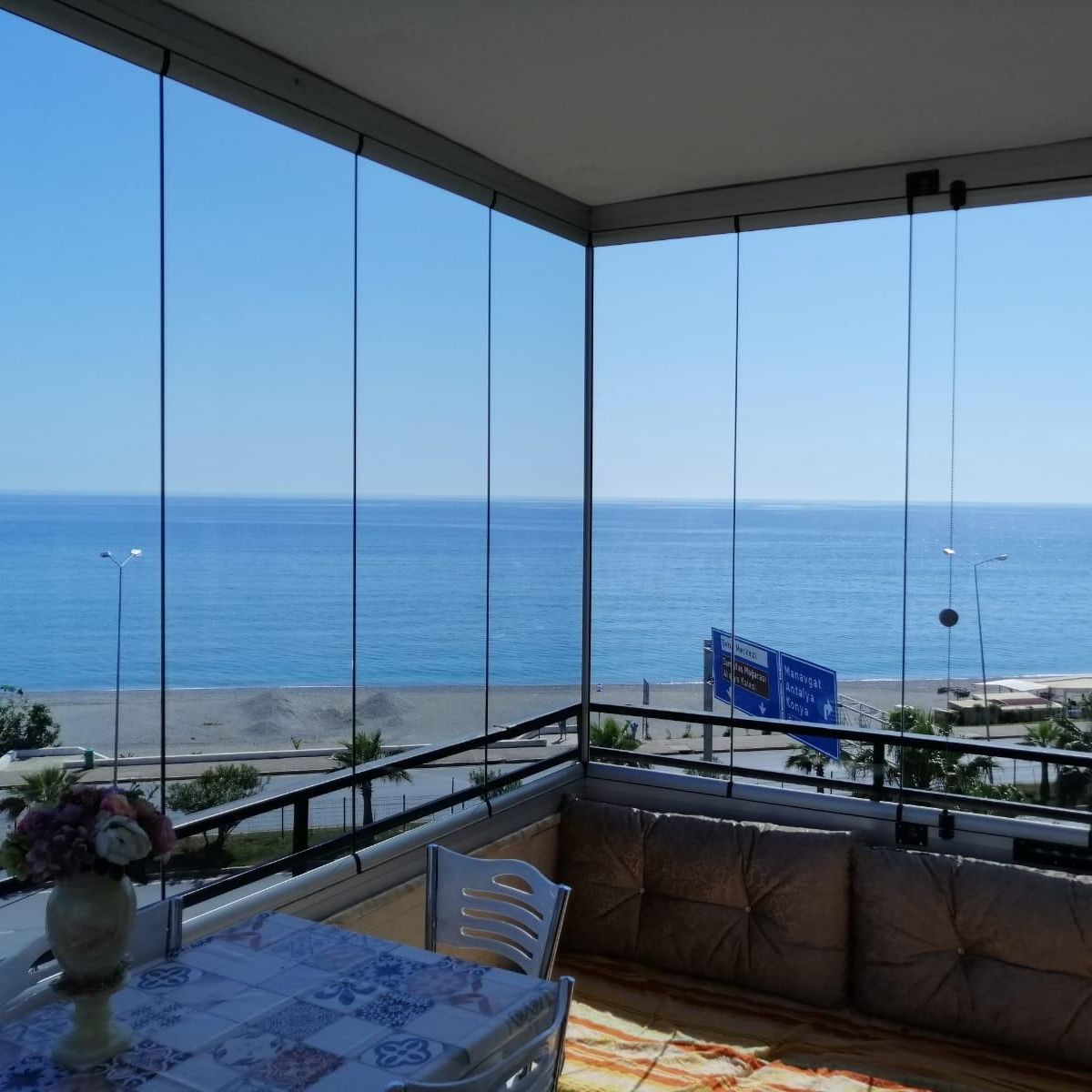 Folding patio door - BALCONY SYSTEM - BKS balcony glazing systems