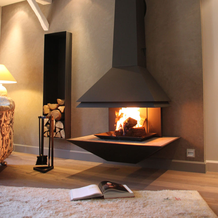 Woodburning fireplace NAO Vyrosa contemporary / open hearth