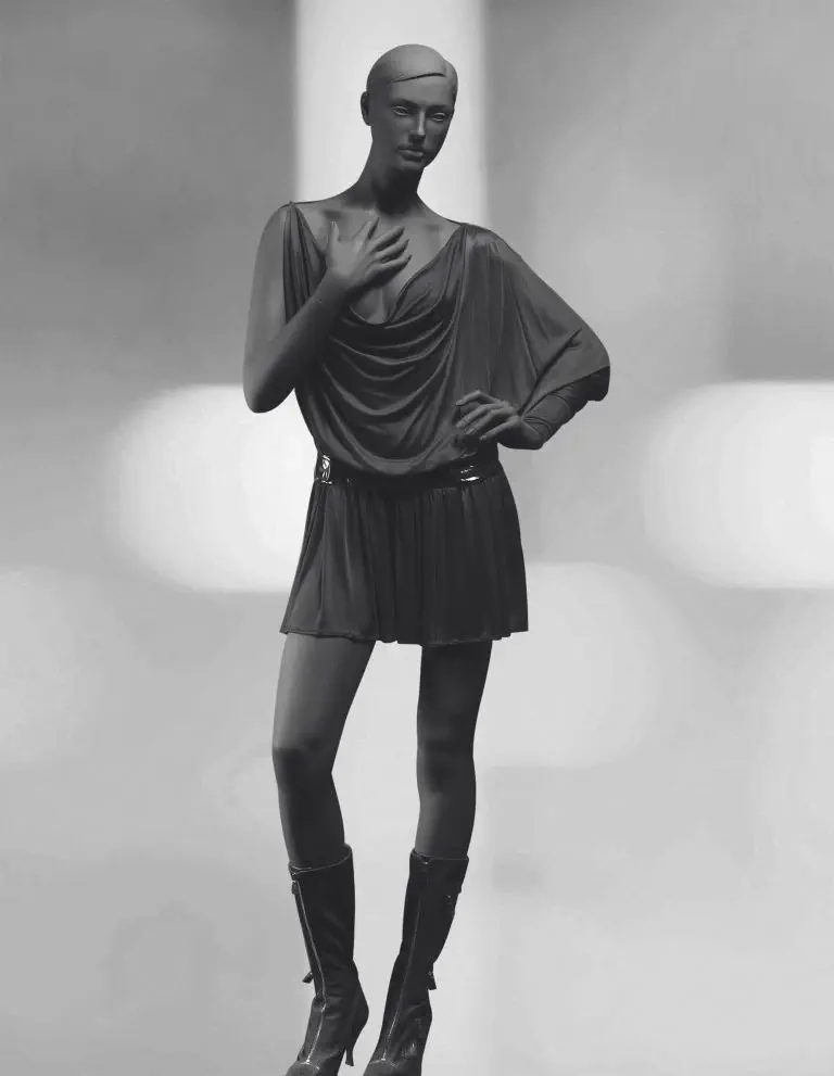 Euroton QT10-8 Black Abstract Sitting Mannequin Figure Male Matt