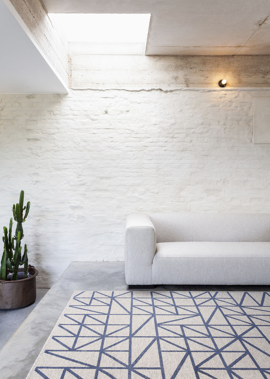 Woven carpet - OPUNTIA & COHEN - Aristide - viscose / wool / roll