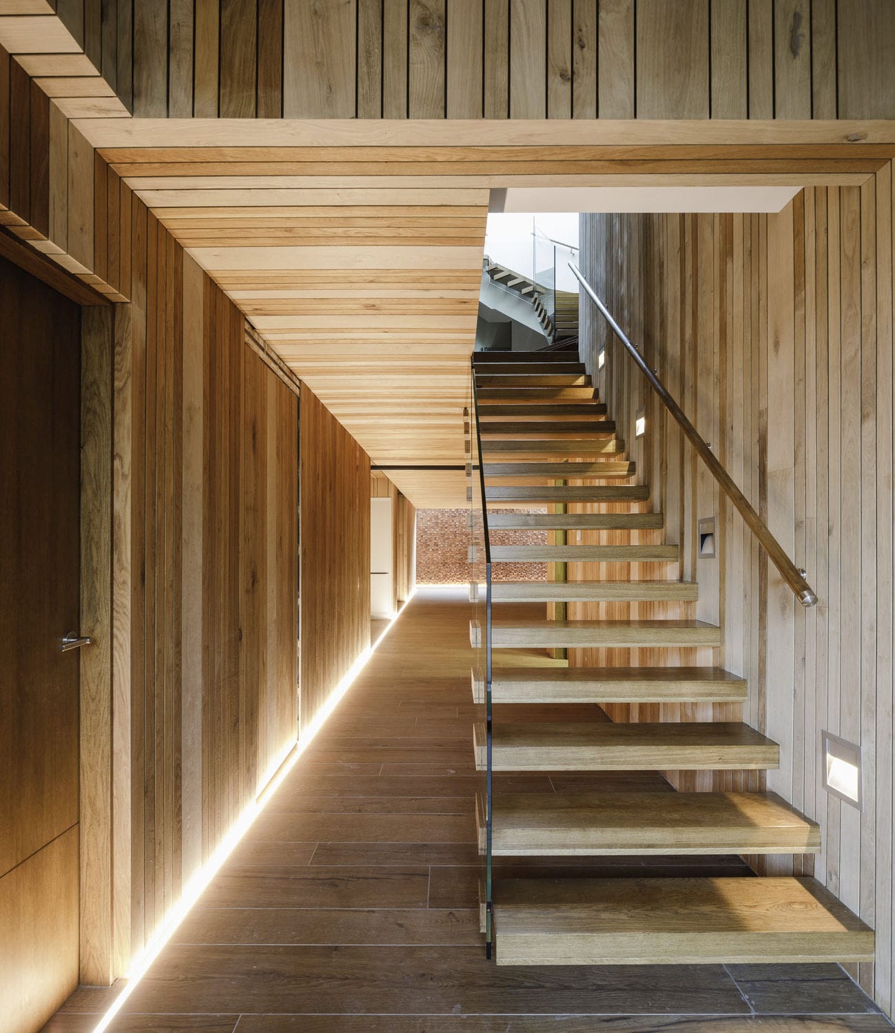 Engineered Parquet Floor Glued Nailed Oak Natural Random