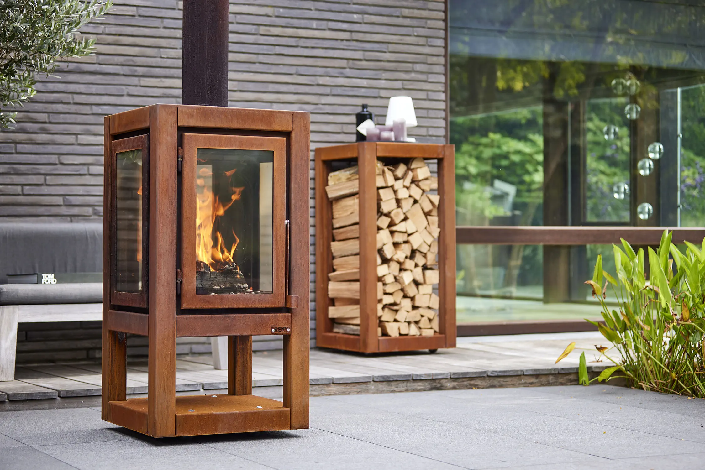Outdoor fireplace - QUARUBA XXL - RB73 - wood-burning / closed