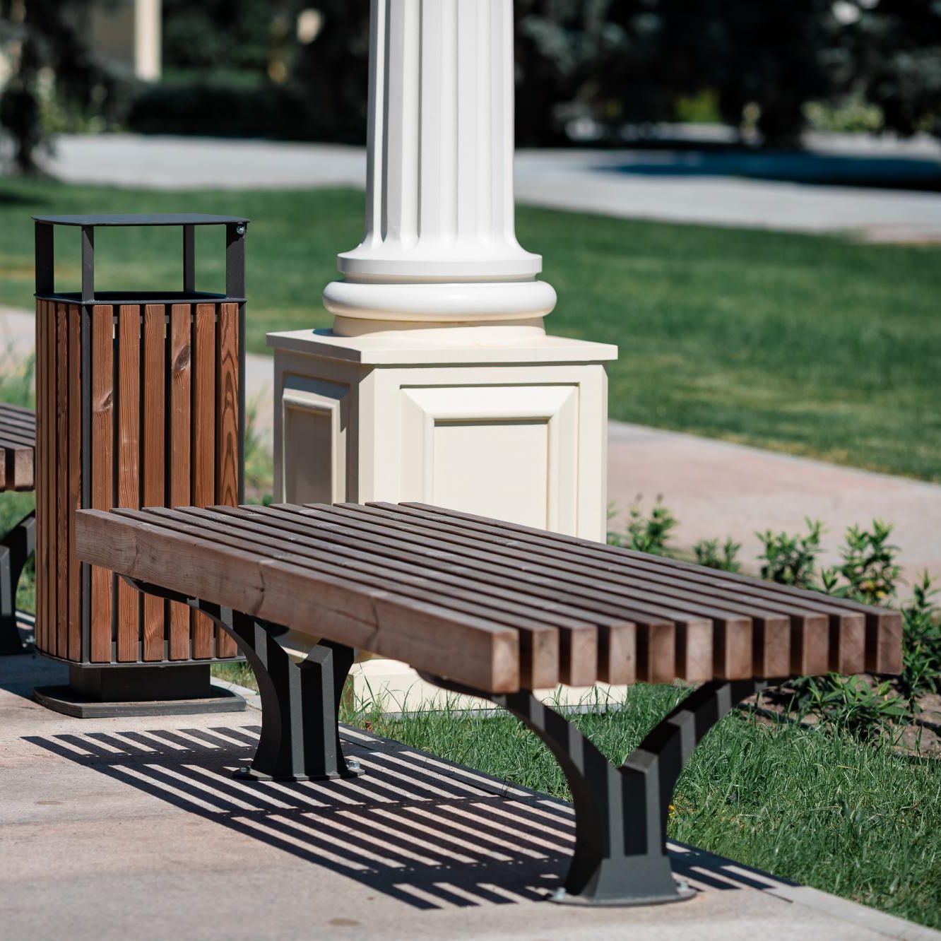 Public Bench Contemporary Pine Galvanized Steel Ref100186