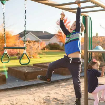 lifetime monkey bar adventure playset