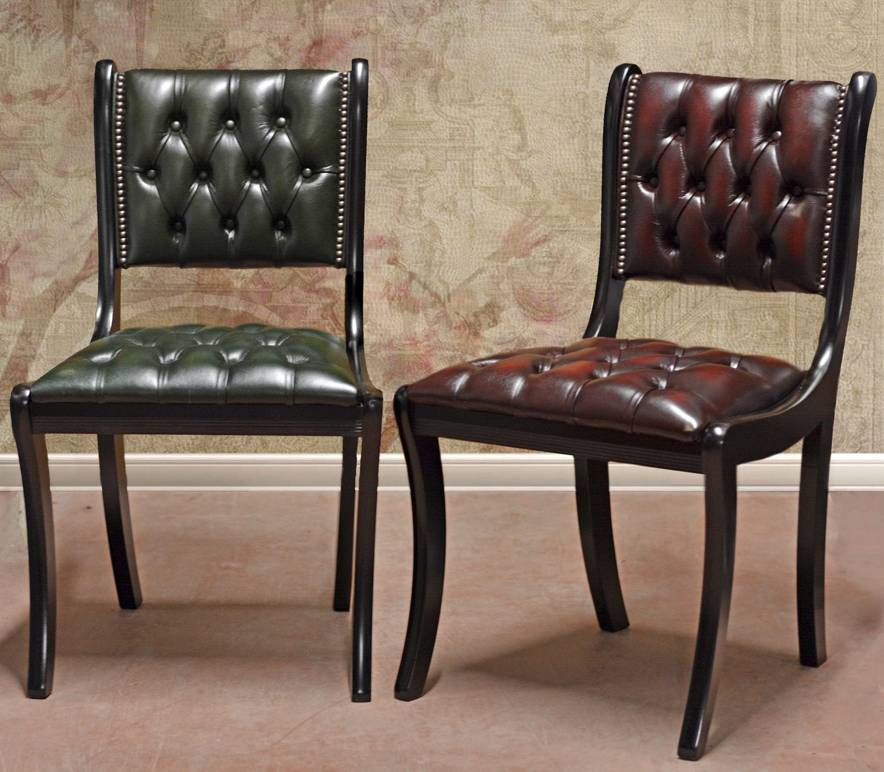 Chesterfield dining chair Harleq leather / solid wood base