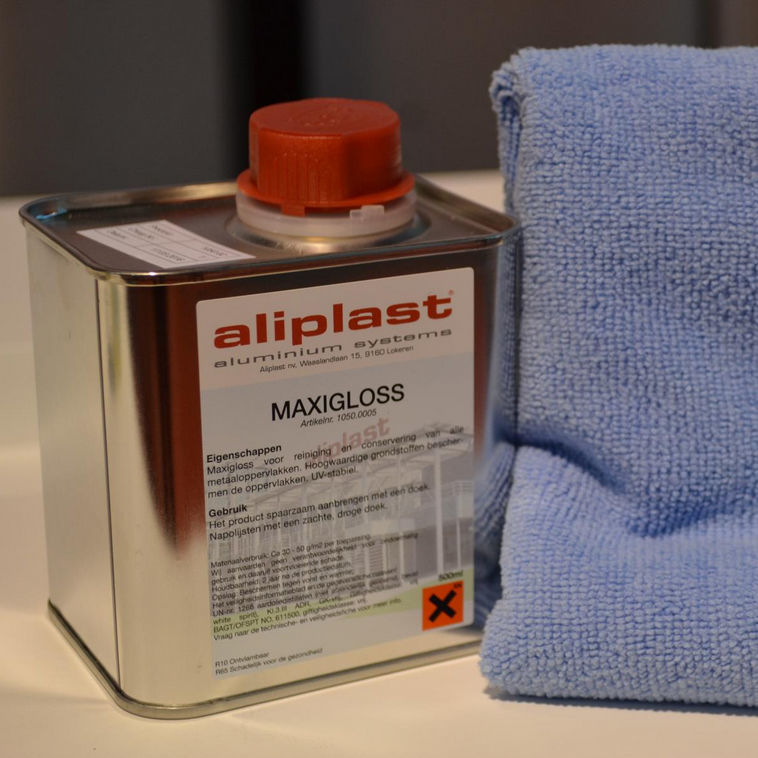 Metal paint remover MAXIGLOSS Aliplast commercial